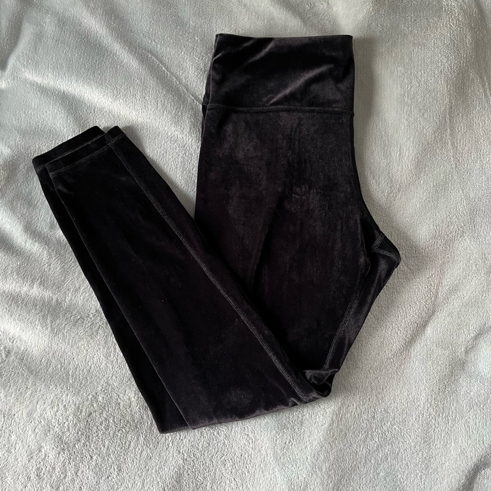 Athleta Black Velvet Size Large Tights/Leggings